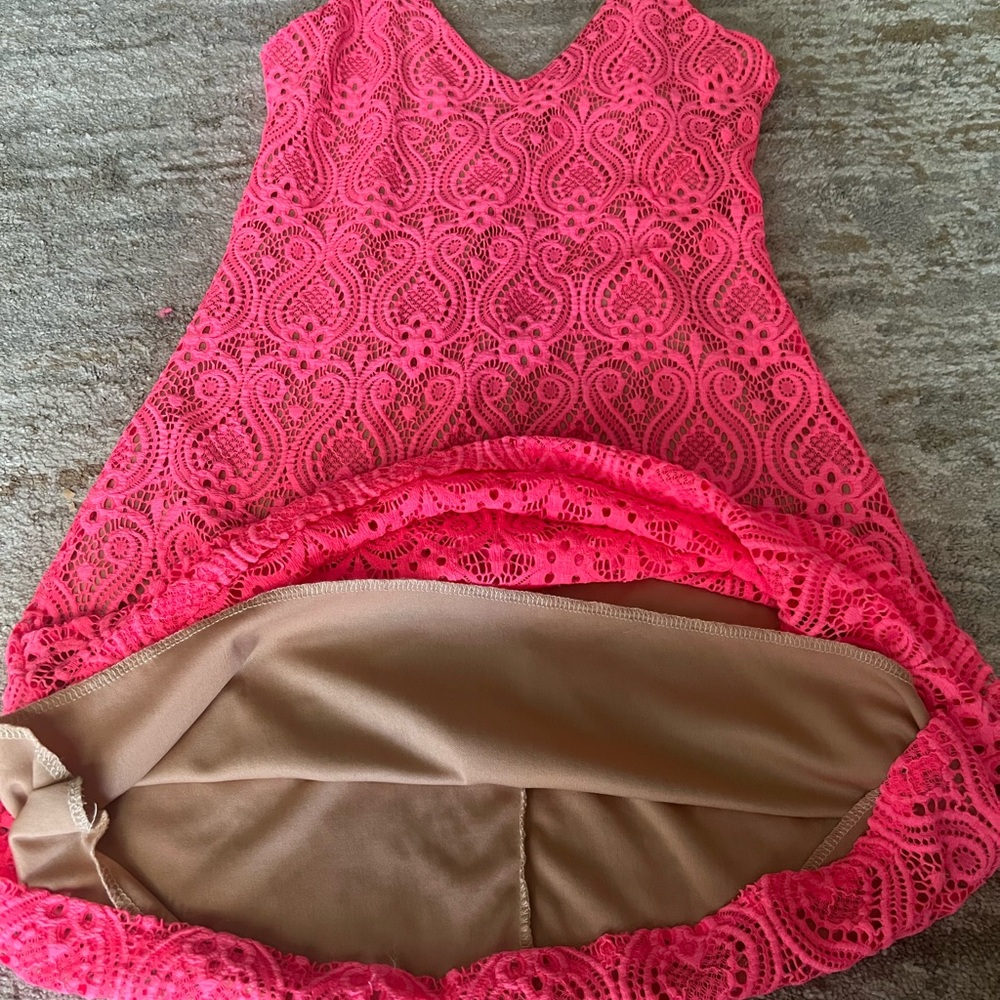 Coral Lace Sleeveless Dress - Picture 4 of 4